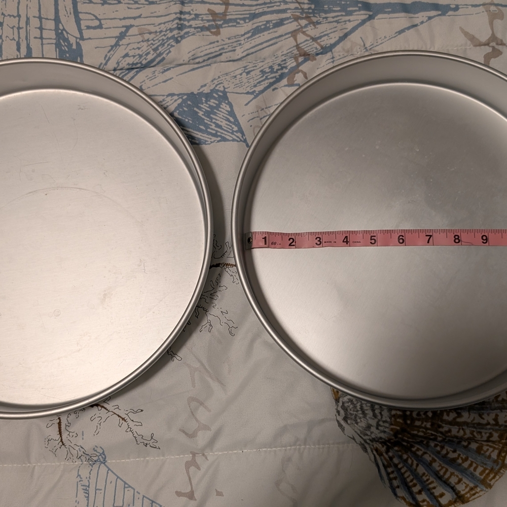 Round Silver Baking Pans